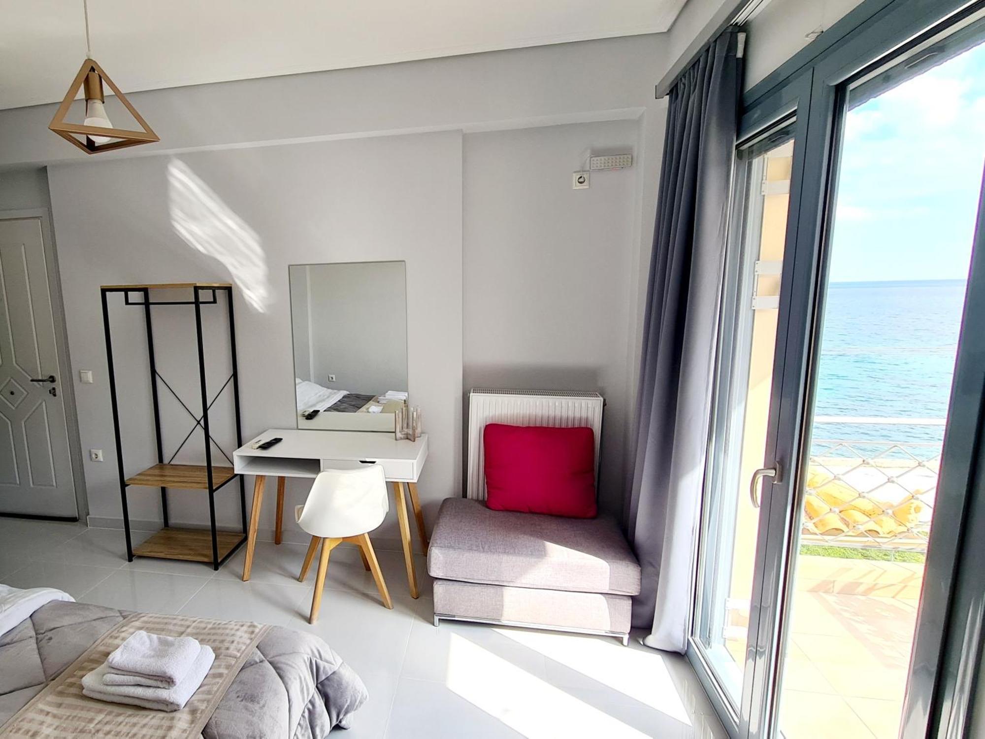 Villa Serafeim Kimi Exteriör bild
