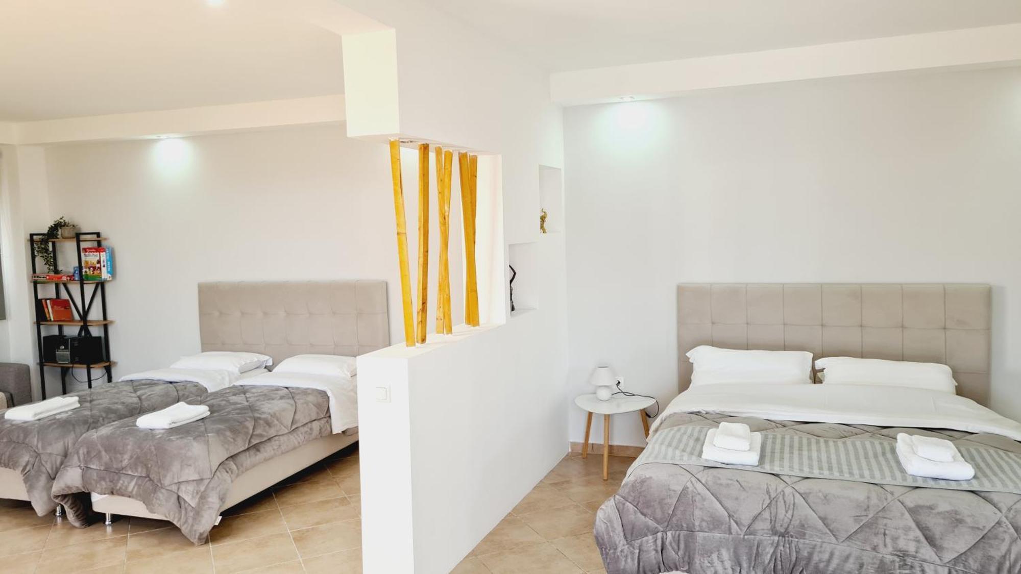 Villa Serafeim Kimi Exteriör bild