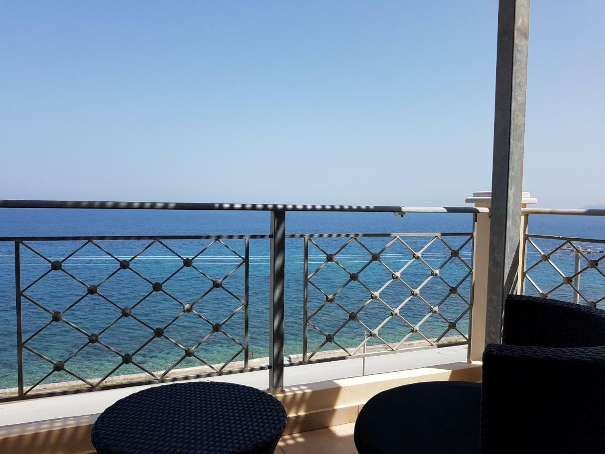 Villa Serafeim Kimi Exteriör bild